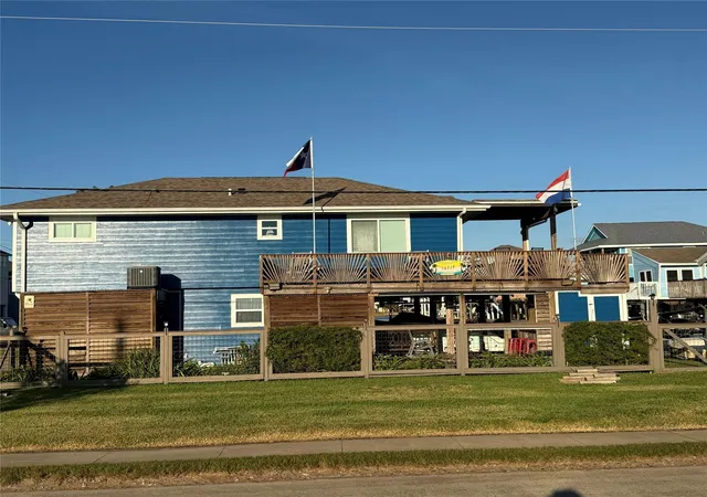 5th image of 16719 Tahiti Wy, Galveston, TX 77554 | MLS# 70093647