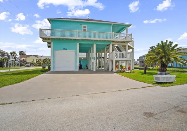 Photo 2 of Single family home for sale at 2566 Tide Dr, Port Bolivar, TX 77650 | MLS# 78089319 | Listing updated on 2026-09-14