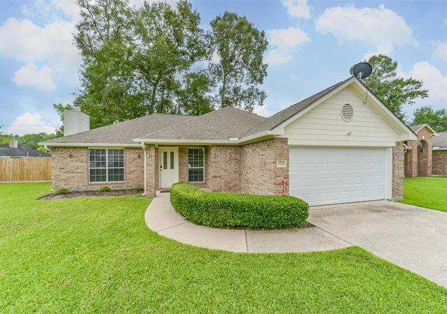 1st image of 2723 Indian Mound Trl, Crosby, TX 77532 | MLS# 10323427