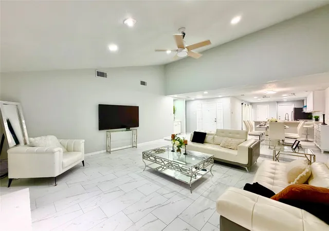 Photo 3 of Single family home for sale at 6430 Grandvale Dr, Houston, TX 77072 | MLS# 68547019 | Listing updated on 2026-08-25