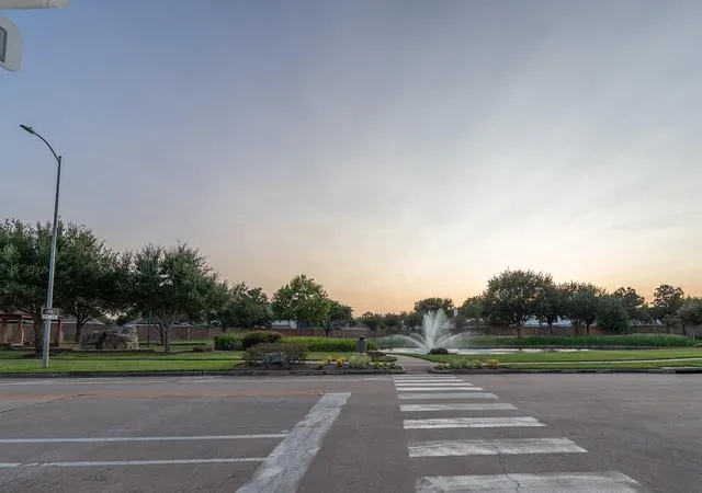 32nd image of 5518 Gable Meadows Dr, Sugar Land, TX 77479 | MLS# 56534443