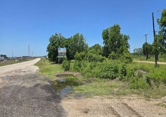 2nd image of 0 Hwy 90, Columbus, TX 78934 | MLS# 57355678