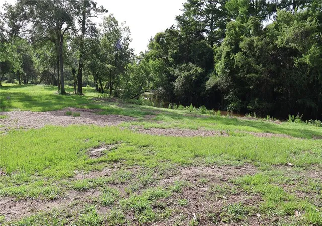 4th image of 9 Bayou Bend Dr Dr, Baytown, TX 77523 | MLS# 22042810
