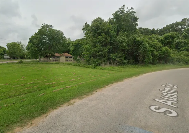 1st image of 0 S Austin Dr, Angleton, TX 77515 | MLS# 42316453
