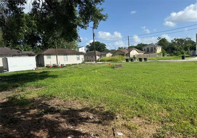 Photo 3 of Land for sale at 3307 Drew St, Houston, TX 77004 | MLS# 65449599 | Listing updated on 2026-08-19