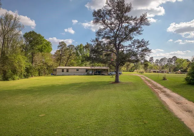 Homes for sale in Kilgore, TX | 5850 Fm 1249, Kilgore, TX 75662 | MLS# 82075407