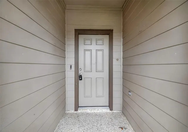 Photo 3 of Single family home for sale at 1614 Chase Anchor Ct, Richmond, TX 77469 | MLS# 8376862 | Listing updated on 2026-08-27