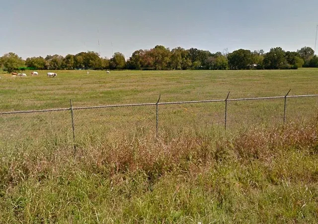 3rd image of 0006 1St Street, Crockett, TX 75835 | MLS# 63665632