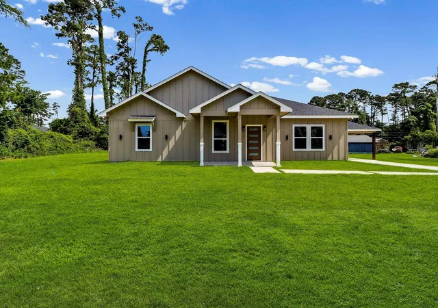 1st image of 275 Hereford, Onalaska, TX 77360 | MLS# 50896036