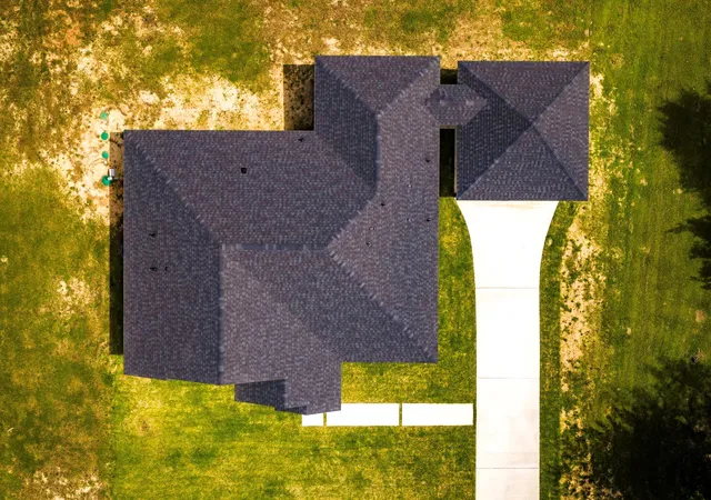 3rd image of 275 Hereford, Onalaska, TX 77360 | MLS# 50896036