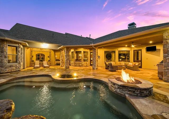2nd image of 32102 Fulbrook Cmns, Fulshear, TX 77441 | MLS# 19188604