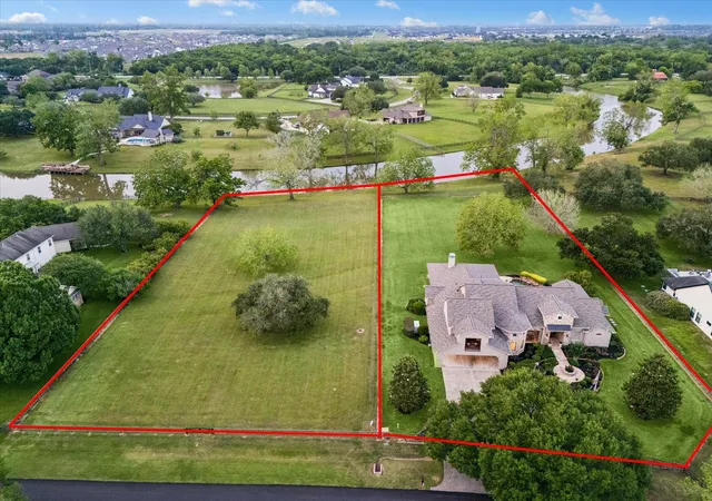 3rd image of 32102 Fulbrook Cmns, Fulshear, TX 77441 | MLS# 19188604
