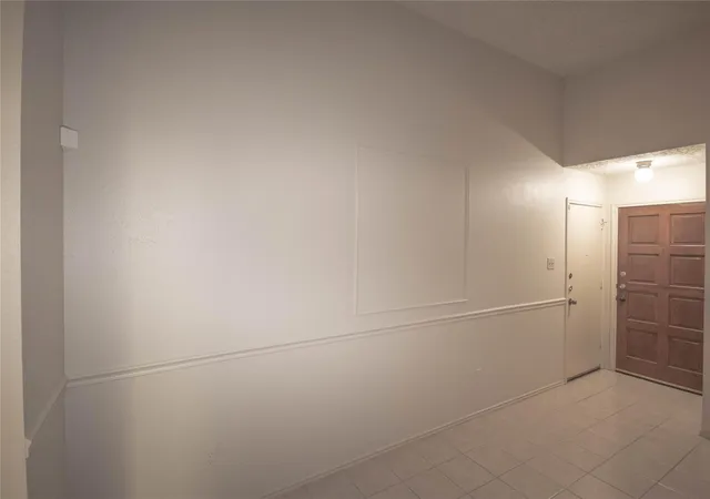 Photo 2 of Sale Pending at 2006 Sandy Knoll Dr, Missouri City, TX 77489 | MLS# 10210874 | Listing updated on 2026-10-09