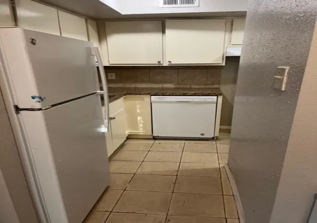 2nd image of 716 Memorial Mews St, Houston, TX 77079