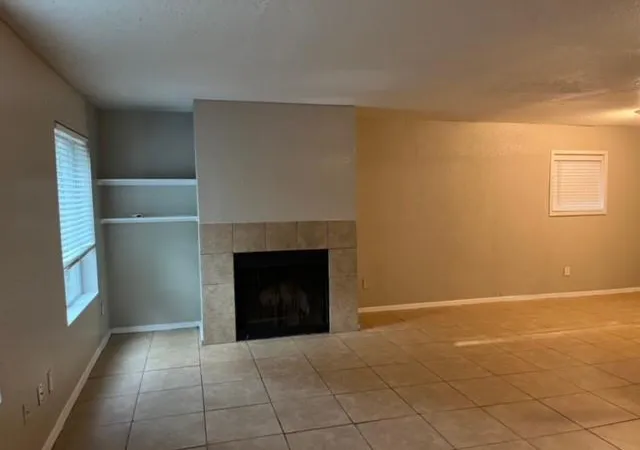 3rd image of 716 Memorial Mews St, Houston, TX 77079