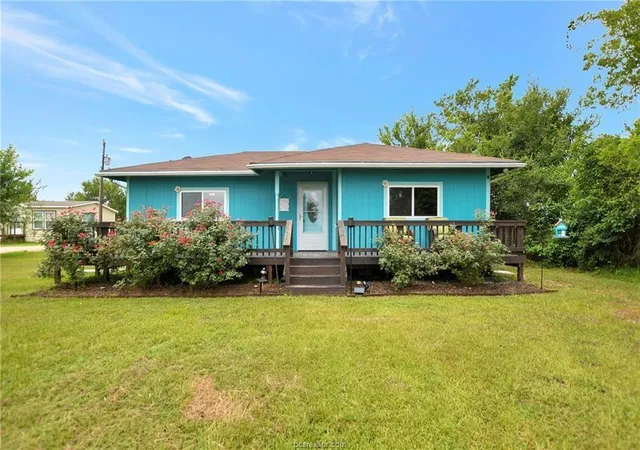 2nd image of 4342 Brown College Ln, Washington, TX 77880 | MLS# 75933772