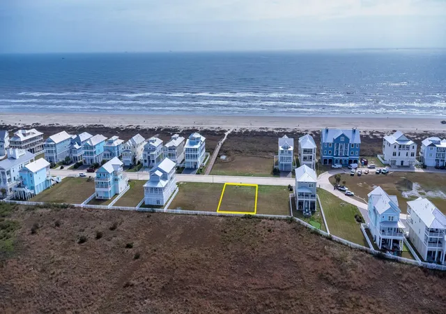 Photo 1 of Land for sale at 24 Grand Beach Blvd, Galveston, TX 77550 | MLS# 62721867 | Listing updated on 2026-02-20