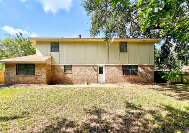 Homes for sale in Richwood, TX | 113 June Ct, Richwood, TX 77531 | MLS# 90633923