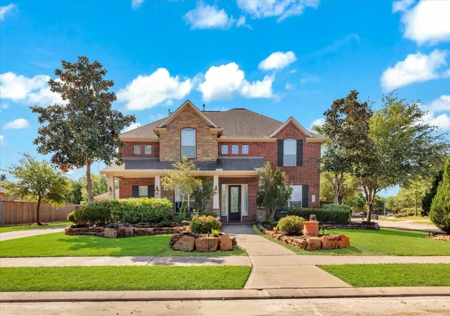 Photo 1 of Single family home for sale at 10102 Oak Motte Dr, Katy, TX 77494 | MLS# 69451922 | Listing updated on 2026-06-30