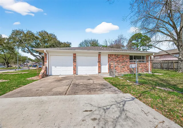 35th image of 1802 Terrence Dr, Stafford, TX 77477 | MLS# 54092270