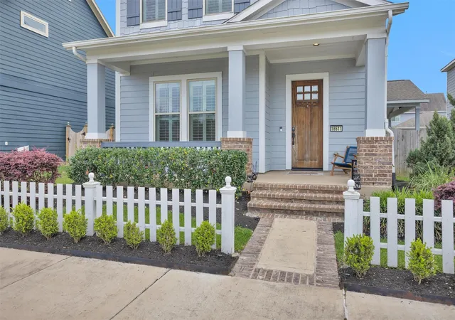 Photo 3 of Single family home for sale at 18511 Prominent Park Ln, Cypress, TX 77433 | MLS# 23451817 | Listing updated on 2026-09-22