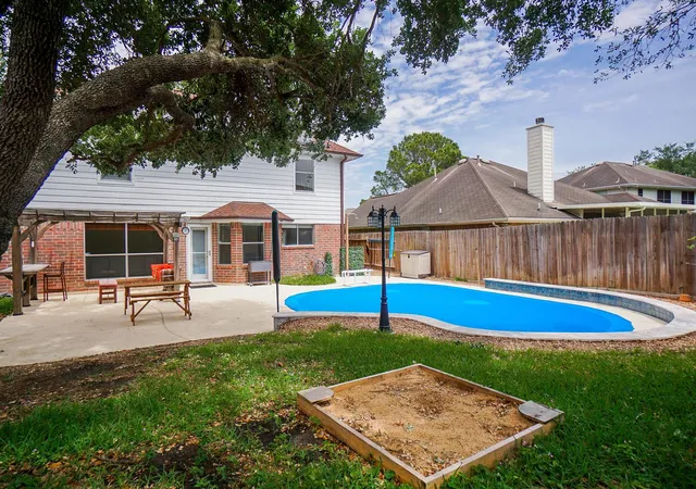 4th image of 22523 Holly Lake Dr, Katy, TX 77450 | MLS# 11437717