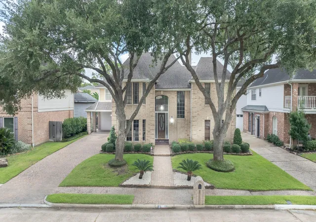 1st image of 11926 Carriage Hill Dr, Houston, TX 77077 | MLS# 58405854