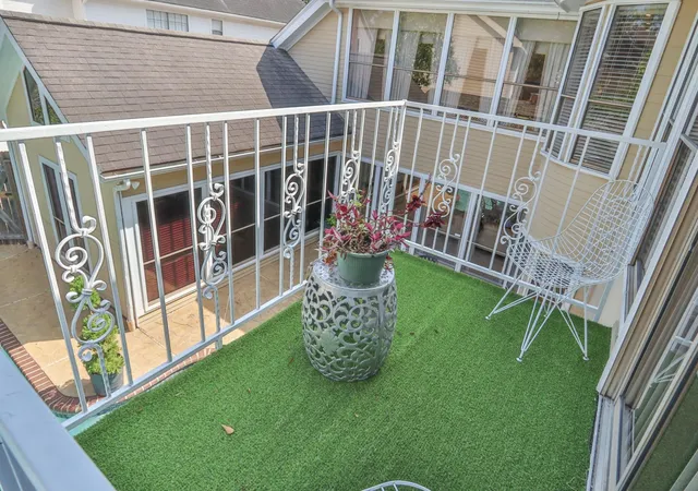 3rd image of 11926 Carriage Hill Dr, Houston, TX 77077 | MLS# 58405854