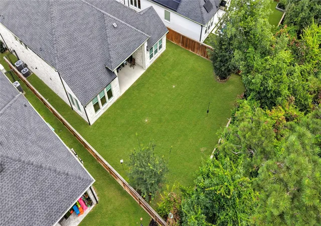 4th image of 28410 Sunrise View Dr, Spring, TX 77386 | MLS# 75817147