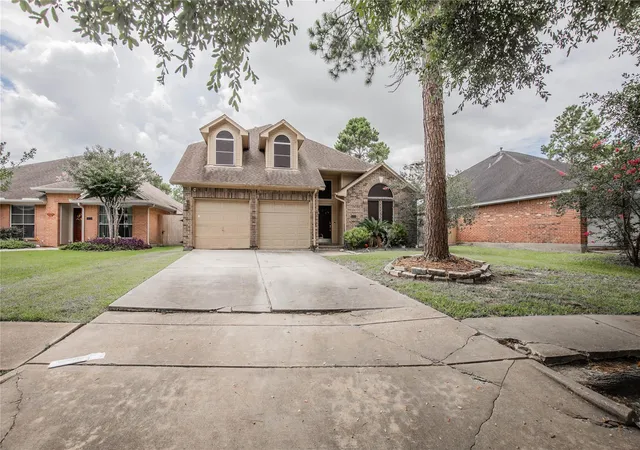 Photo 1 of Single family home for sale at 1606 Diamond Brk Dr, Houston, TX 77062 | MLS# 84947662 | Listing updated on 2026-09-14