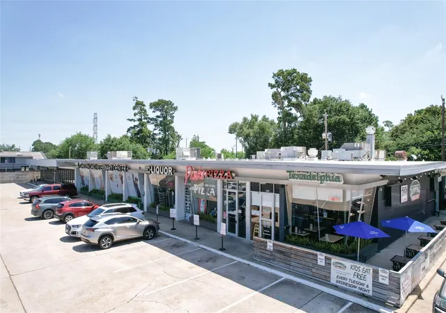 42nd image of 219 W 30th St, Houston, TX 77018 | MLS# 66052074