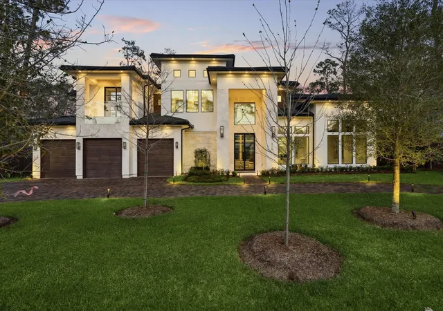 Photo 1 of Mansion for sale at 318 Knipp Rd, Houston, TX 77024 | MLS# 37726338 | Listing updated on 2026-09-09