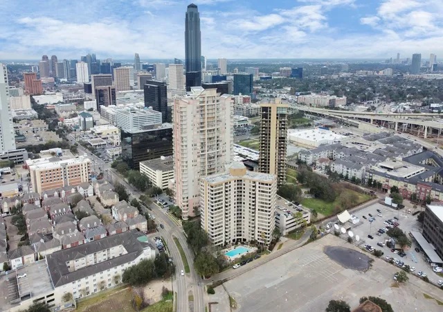 1st image of 3525 Sage Rd #1314, Houston, TX 77056 | MLS# 50667772