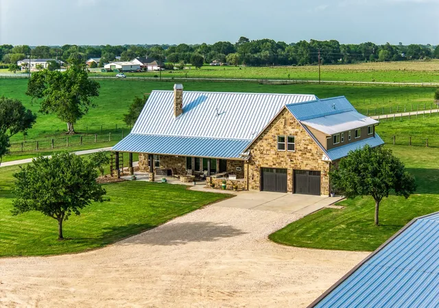 2nd image of 6868 Fm 360 Rd, Needville, TX 77461 | MLS# 79939570