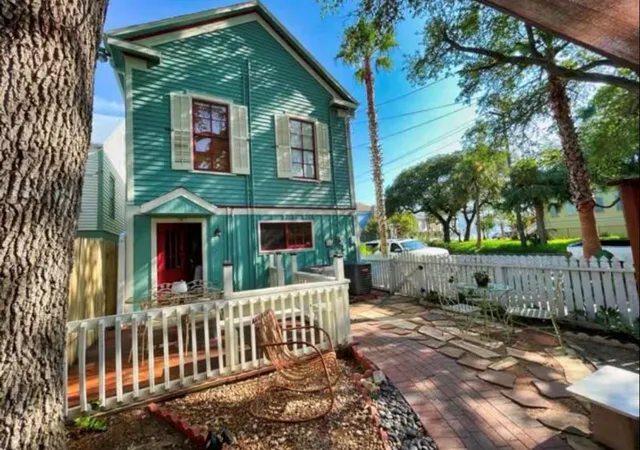 Photo 1 of Single family home for sale at 2328 Ave M, Galveston, TX 77550 | MLS# 17745690 | Listing updated on 2026-09-07