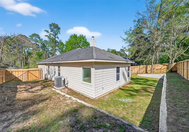 Photo 32 of Single family home for sale at 9006 San Saba Way, Willis, TX 77378 | MLS# 32838653 | Listing updated on 2026-08-23