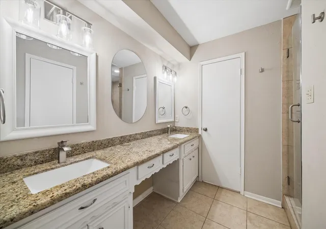 Photo 2 of Single family home for sale at 6226 Bankside Dr, Houston, TX 77096 | MLS# 86419402 | Listing updated on 2026-08-28