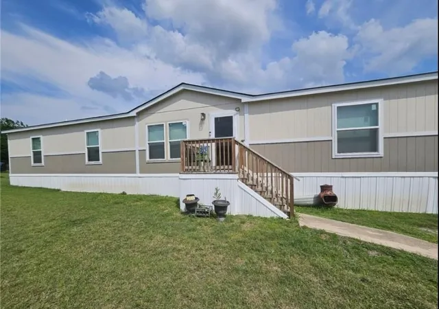 Photo 1 of Sale Pending at 6100 E Rancier Ave #384, Killeen, TX 76543 | MLS# 61729811 | Listing updated on 2026-08-13