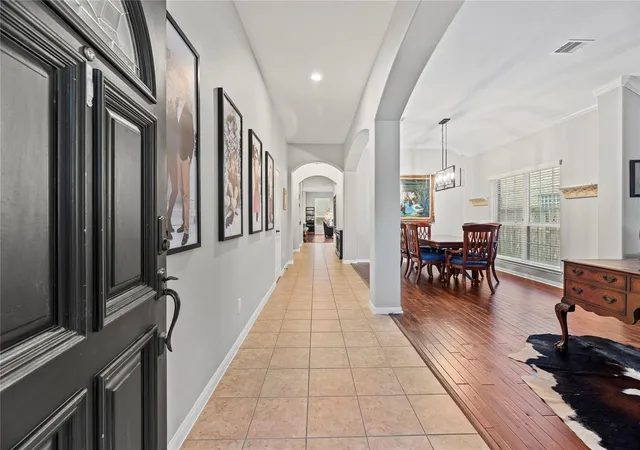 Photo 3 of Single family home for sale at 3106 London Ln, Missouri City, TX 77459 | MLS# 35210969 | Listing updated on 2026-10-03