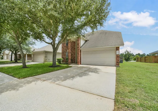 Photo 3 of Single family home for sale at 21526 Falvel Lake Dr, Spring, TX 77388 | MLS# 12084128 | Listing updated on 2026-08-19