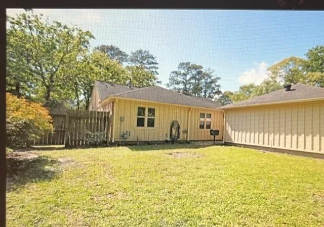 Photo 3 of Single family home for sale at 20410 Jarratt Sq, Humble, TX 77338 | MLS# 87902494 | Listing updated on 2026-05-12