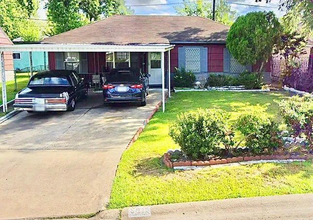 1st image of 5011 Northridge Dr, Houston, TX 77033 | MLS# 46640060