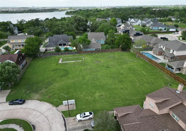4th image of 540 Birdsong Dr, League City, TX 77573 | MLS# 51508564