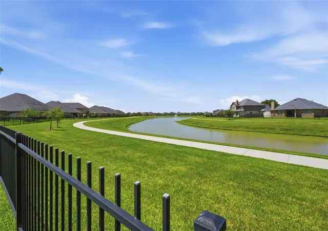 43rd image of 9519 Wheatfield Ln, Rosenberg, TX 77469 | MLS# 95697054