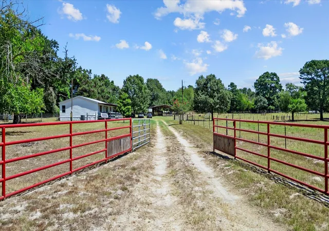 Photo 1 of Land for sale at 7747 Cattle Trail Rd, Midway, TX 75852 | MLS# 4926500 | Listing updated on 2026-08-26