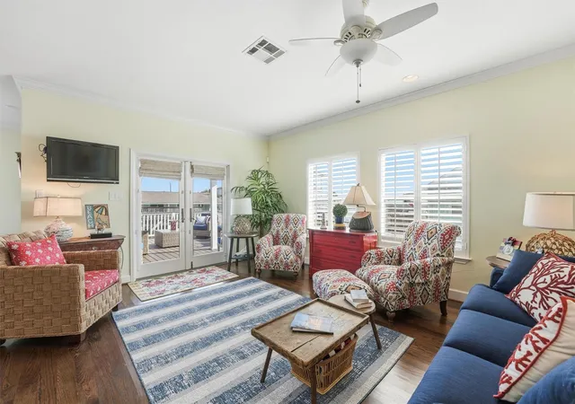 Homes for sale in Jamaica Beach, TX | 16635 Jamaica Cove Rd, Jamaica Beach, TX 77554 | MLS# 55196929