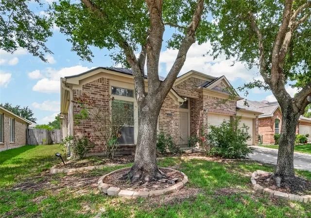 Photo 2 of Single family home for sale at 20218 Benton Springs Ln, Richmond, TX 77407 | MLS# 12541680 | Listing updated on 2026-09-11