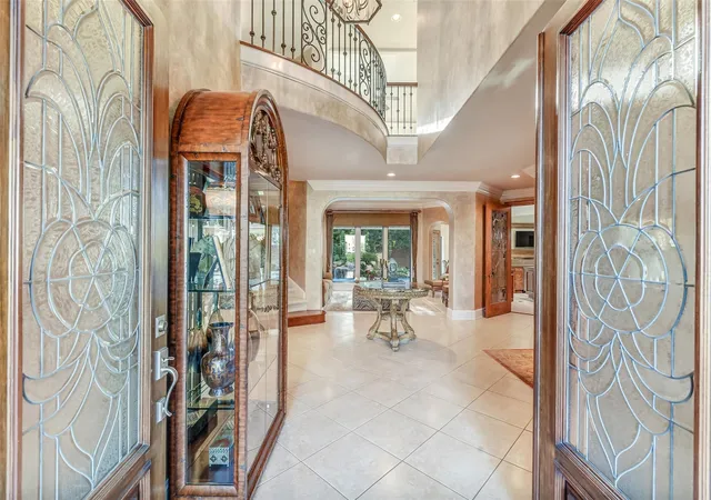 2nd image of 1606 Keenen Ct, Houston, TX 77077 | MLS# 46155355