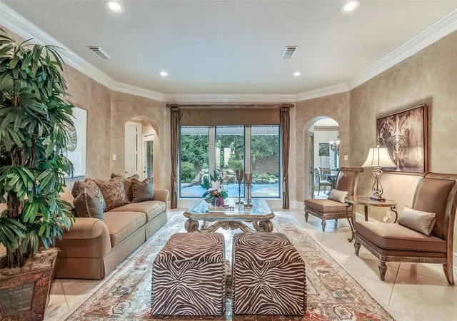 5th image of 1606 Keenen Ct, Houston, TX 77077 | MLS# 46155355