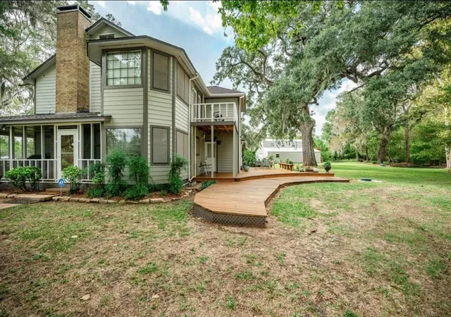 1st image of 464 River Rd, Angleton, TX 77515 | MLS# 4535357